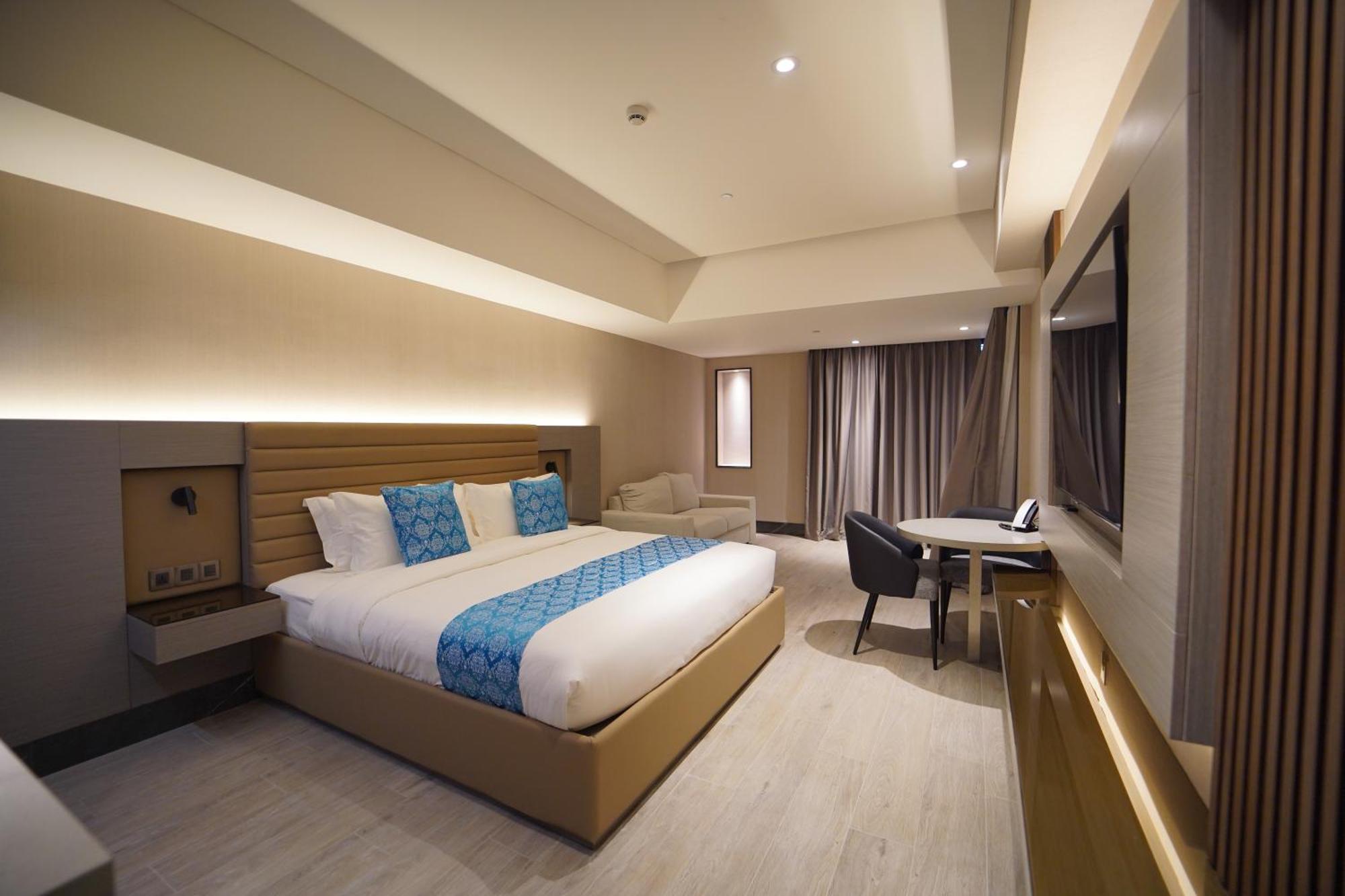 Bayprime Hotel Paranaque City Екстериор снимка
